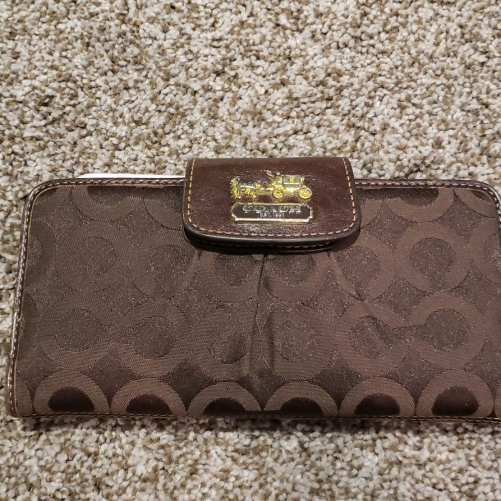 Coach wallet